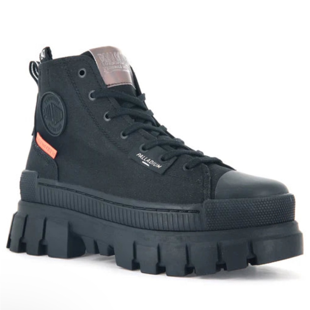 Palladium Size 9 Platform Sneaker Boots Combat Style Revolt